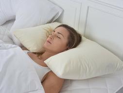 New Orthopaedic Neck Head Support Pillow for Side Sleepers M